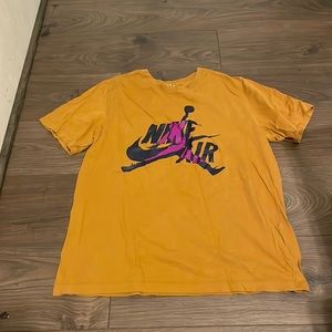 Nike air Jordan shirt